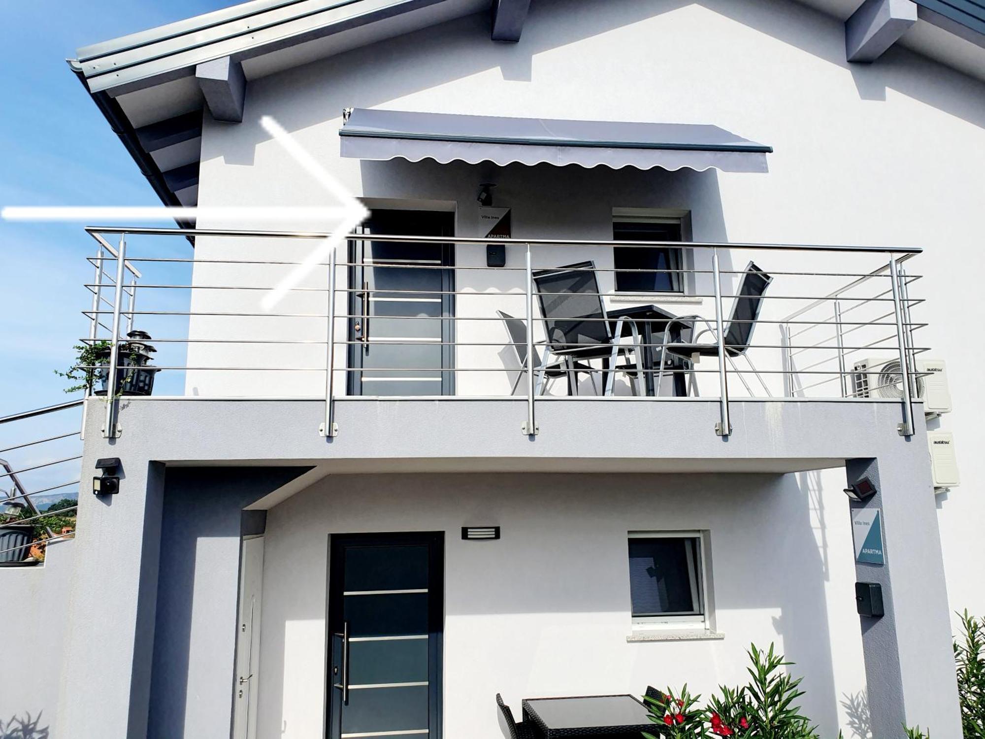 Villa Ines Zgornje Skofije Ruang foto